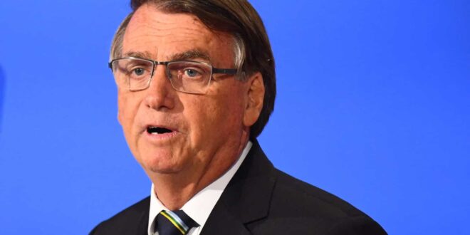 Ida de Bolsonaro à Fiesp coincidirá com ato pró-democracia na Paulista