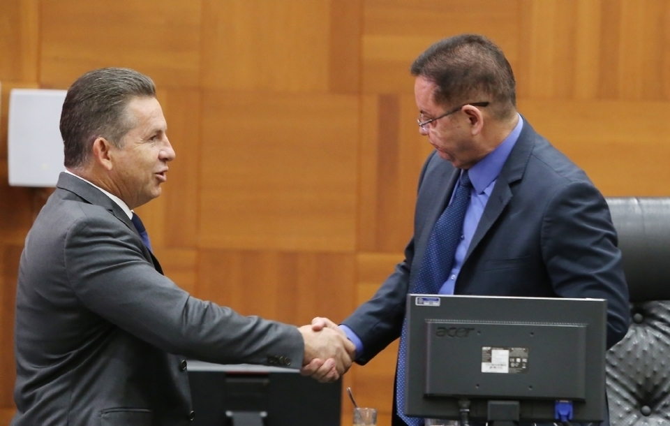 BOTELHO E MAURO MENDES