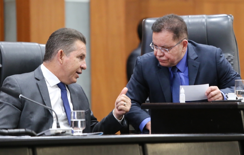 MAURO_MENDES_E_BOTELHO