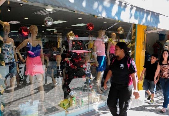 Motocicleta com mais de 56% de desconto é destaque no Dia Livre de Impostos em Mato Grosso, evento que alerta para alta carga tributária.