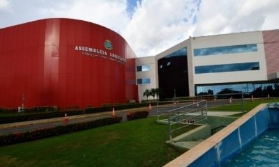 A Lei Complementar 746/2022, aprovada pela ALMT e sancionada pelo governo de MT, mudou a distribuição do ICMS, impactando as finanças de Cuiabá.