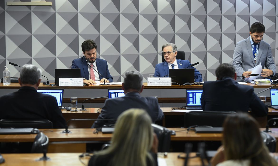 tarifa social de energia avança na Câmara Federal